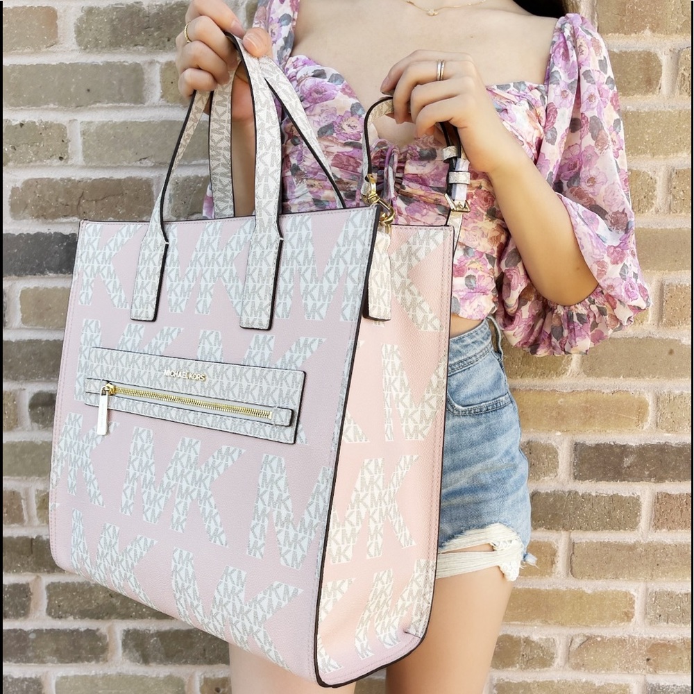 Michael Kors XL Tote Satchel Graphic Logo Vanilla MK Powder Blush Pink - Picture 2 of 3